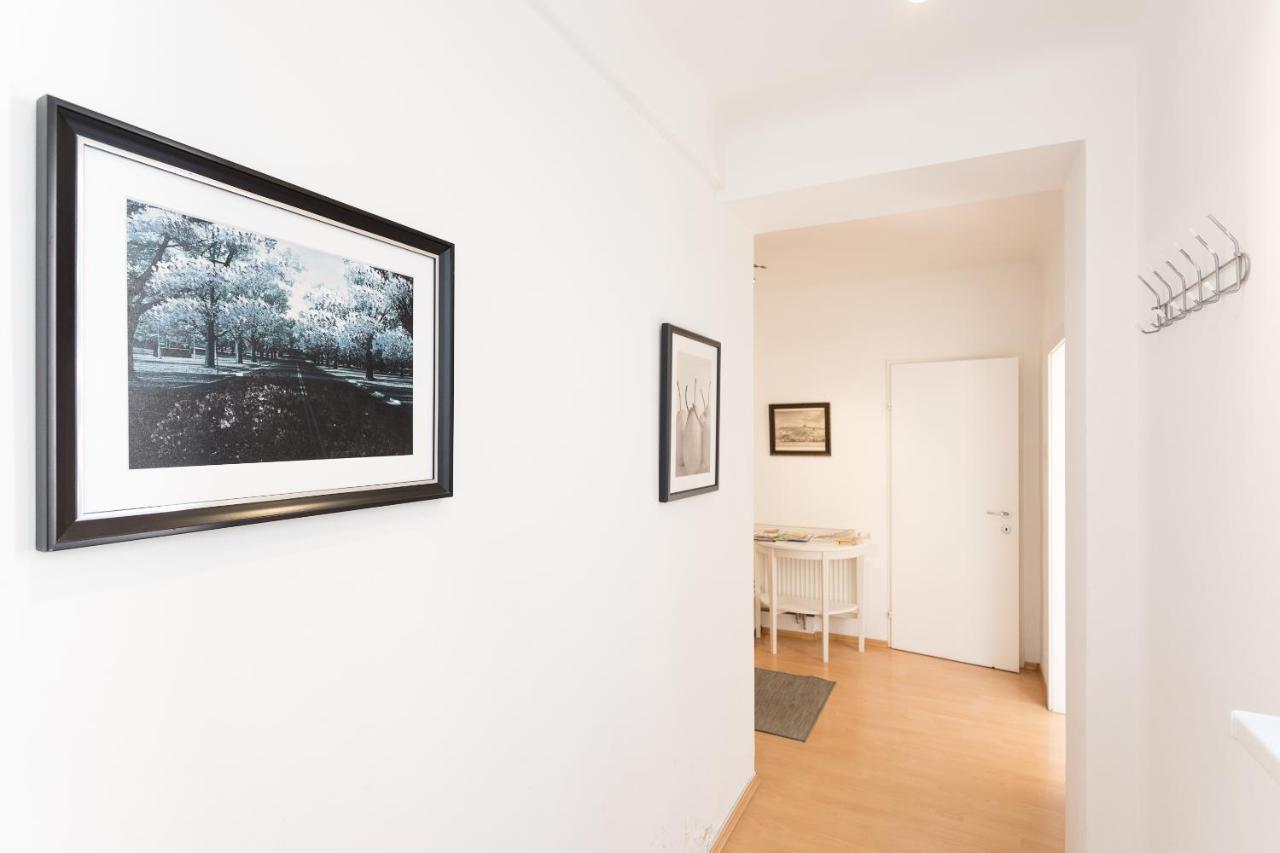 Gorgeous Hideout | City Center Apartment Wina Bagian luar foto
