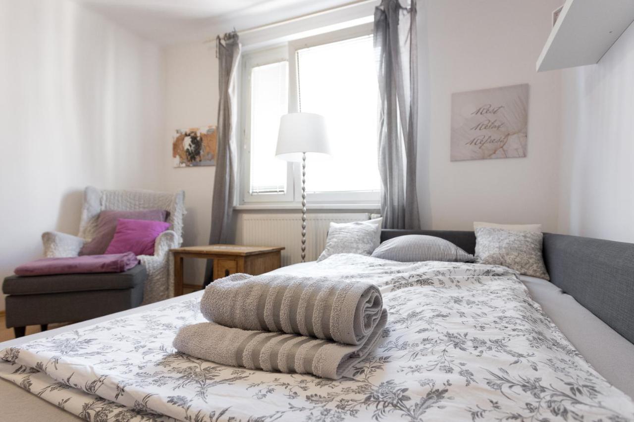Gorgeous Hideout | City Center Apartment Wina Bagian luar foto